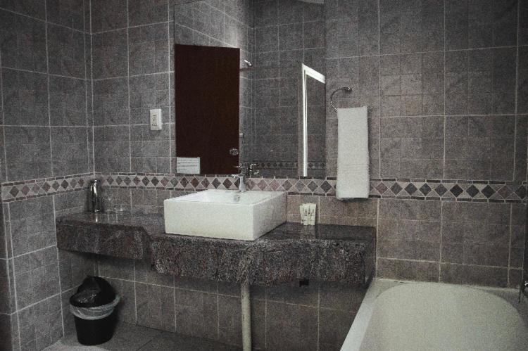 פאלאבורווה Cajori Hotel מראה חיצוני תמונה