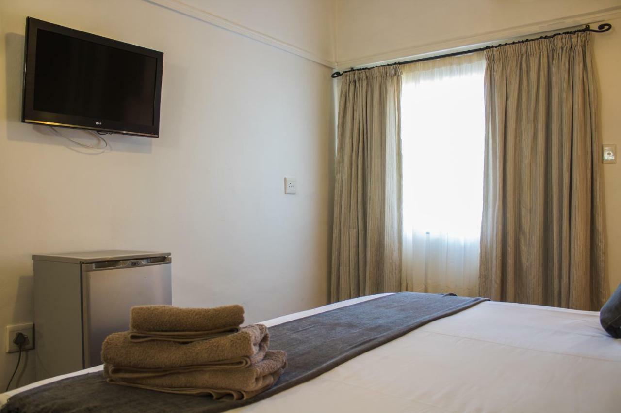 פאלאבורווה Cajori Hotel מראה חיצוני תמונה