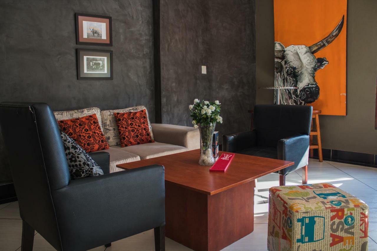 פאלאבורווה Cajori Hotel מראה חיצוני תמונה